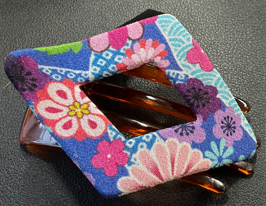 Kimono Clips 244A